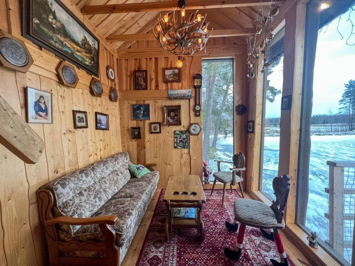 Dragon House In The Tree! Jacuzzi, Sauna ,Cinema,Heated Lici  Екстер'єр фото